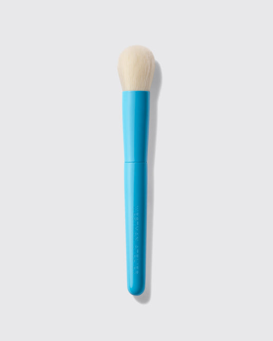 Westman Atelier Blender II Brush, blue lacquered wood handle with dense round bristle head