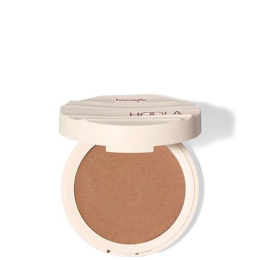 benefit Hoola Wave Original Cream Bronzer 8g cream bronzer in a compact with a mirrored lid