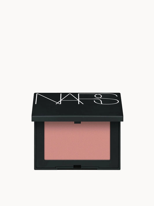 NARS Blush 4.8g - Behave, refillable compact with a magnetic pan
